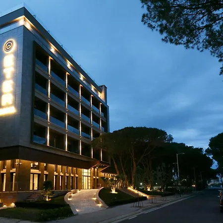 Hotel Eter Golem (Tirana)