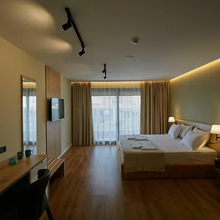 Eter Hotel 4*