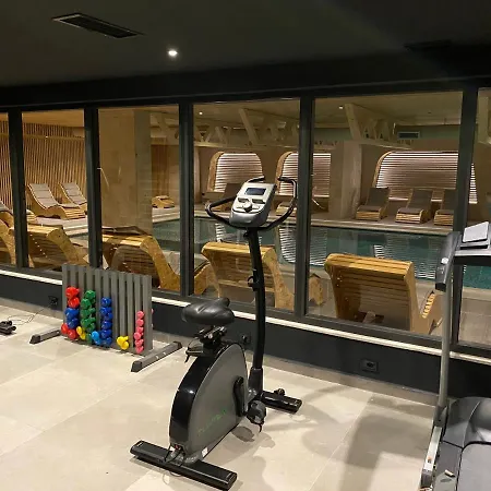 Eter Hotel Golem (Tirana)