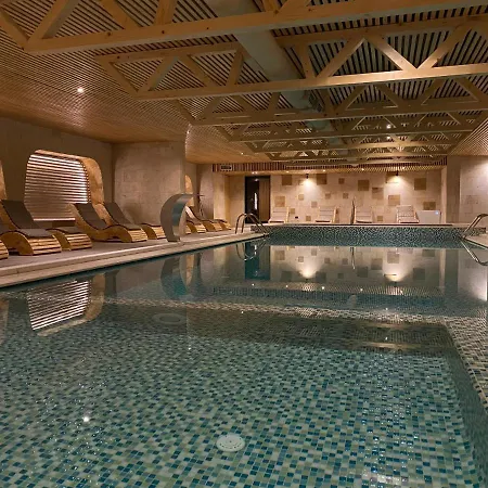 Hotell Eter Golem (Tirana)