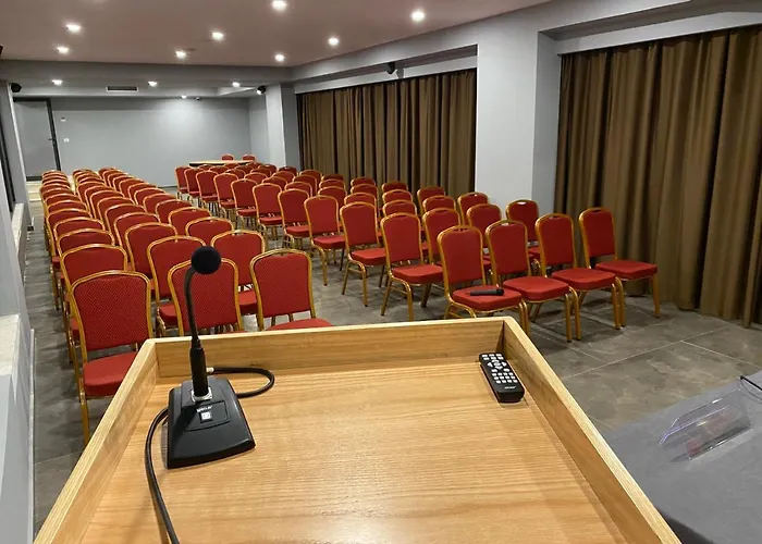 Eter 4* Golem (Tirana)